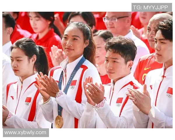 全运会开幕式旗手盘点:郑钦文意气风发,徐嘉余最帅!最奥秘的是吉林